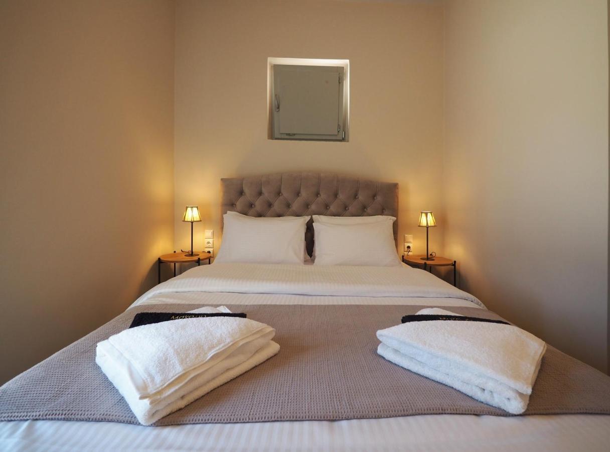 Terra Di Pietra Exclusive Suites & Apartments Areopoli Eksteriør billede