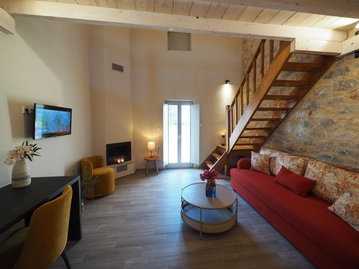 Terra Di Pietra Exclusive Suites & Apartments Areopoli Eksteriør billede