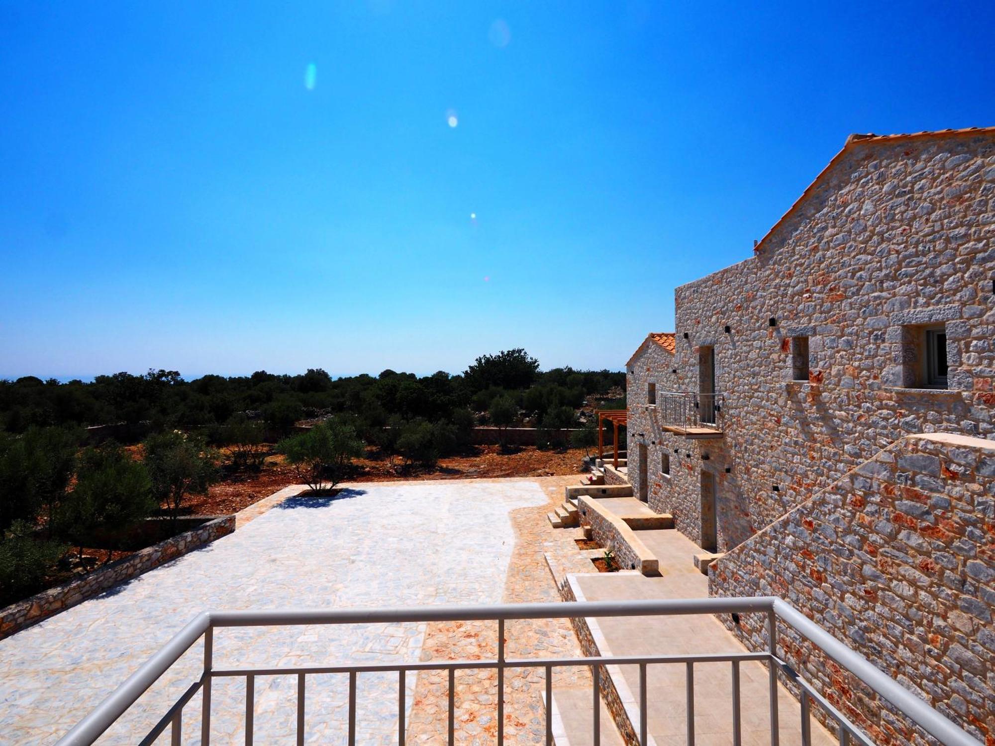 Terra Di Pietra Exclusive Suites & Apartments Areopoli Eksteriør billede