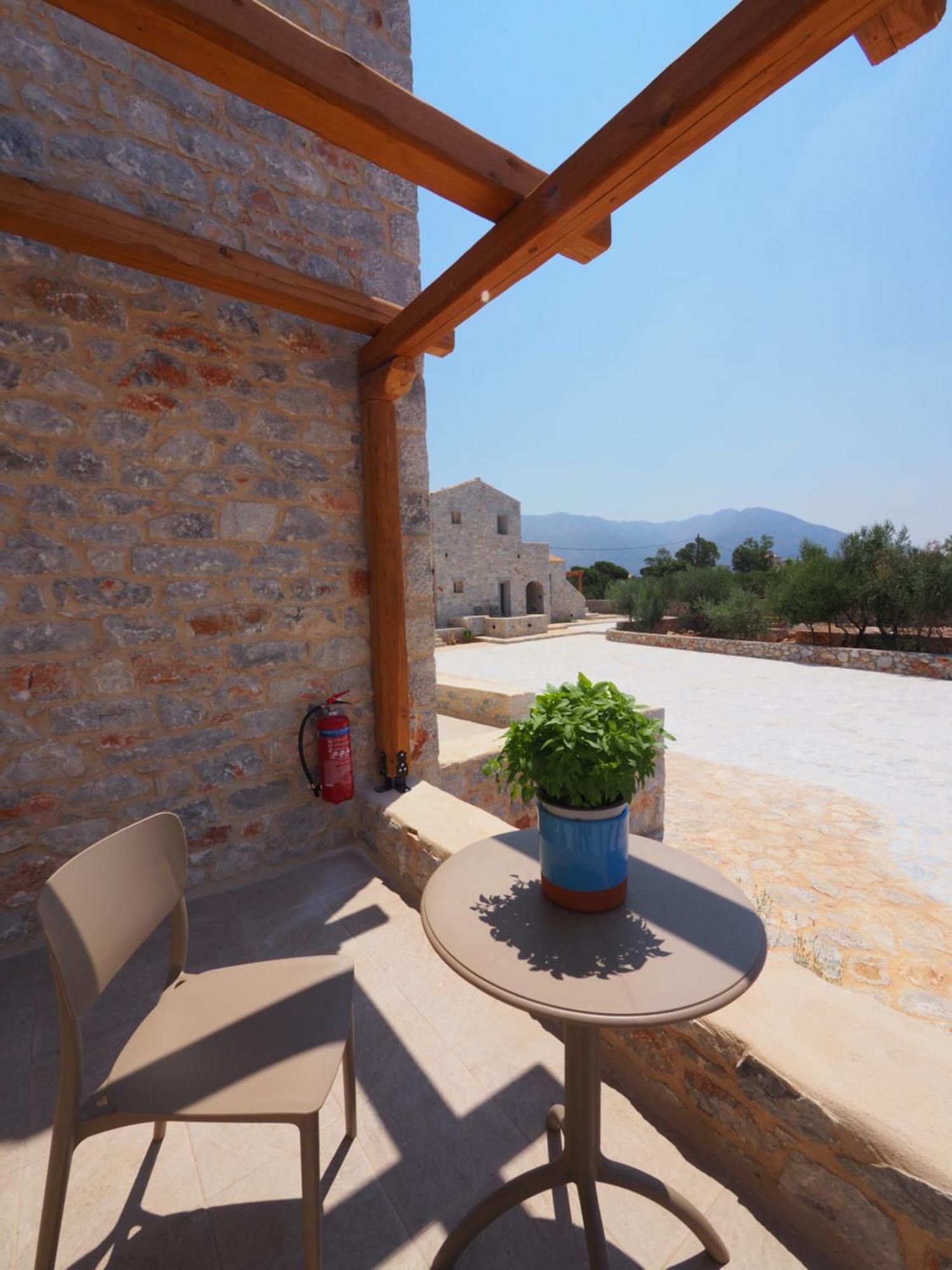 Terra Di Pietra Exclusive Suites & Apartments Areopoli Eksteriør billede